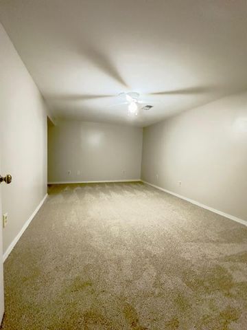 4211 Oak Street, Mcfarland, WI 53558