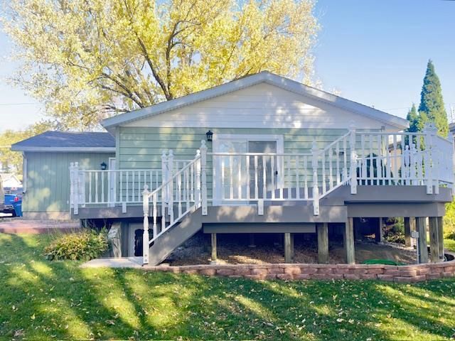 4211 Oak Street, Mcfarland, WI 53558