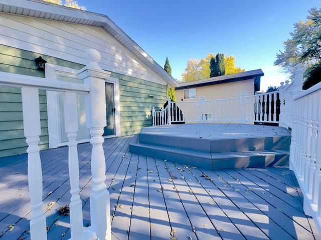 4211 Oak Street, Mcfarland, WI 53558