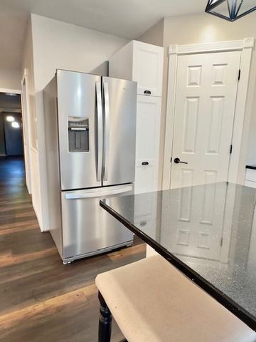 4211 Oak Street, Mcfarland, WI 53558