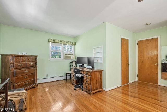 115 Riverwood Ave, Bedminster Twp., NJ 07921