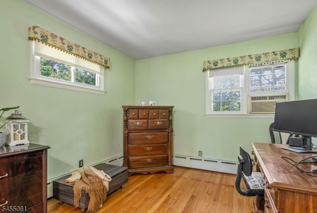 115 Riverwood Ave, Bedminster Twp., NJ 07921