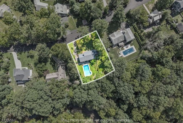 115 Riverwood Ave, Bedminster Twp., NJ 07921