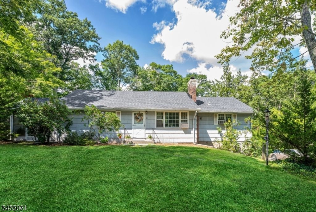 115 Riverwood Ave, Bedminster Twp., NJ 07921 — exterior