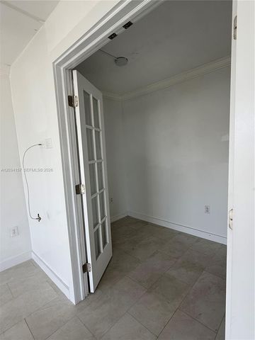 1688 West Ave 706, Miami Beach, FL 33139