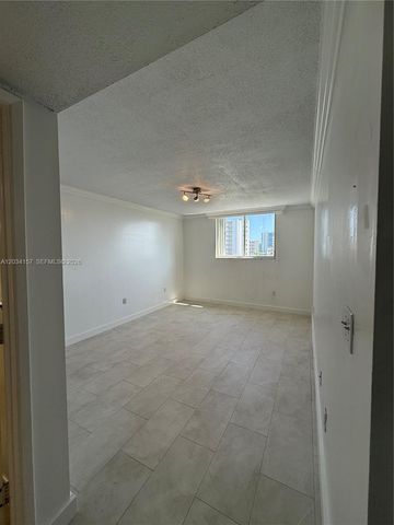 1688 West Ave 706, Miami Beach, FL 33139