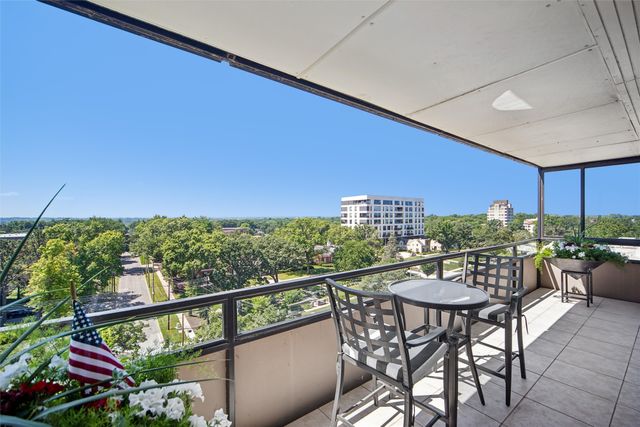 3663 Grand Avenue 906 & 907, Des Moines, IA 50312