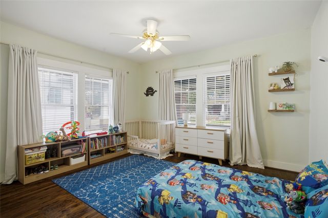 1421 S Adams Street, Fort Worth, TX 76104