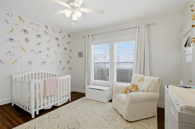 1421 S Adams Street, Fort Worth, TX 76104