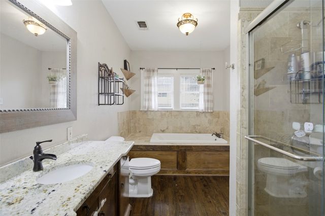 1421 S Adams Street, Fort Worth, TX 76104