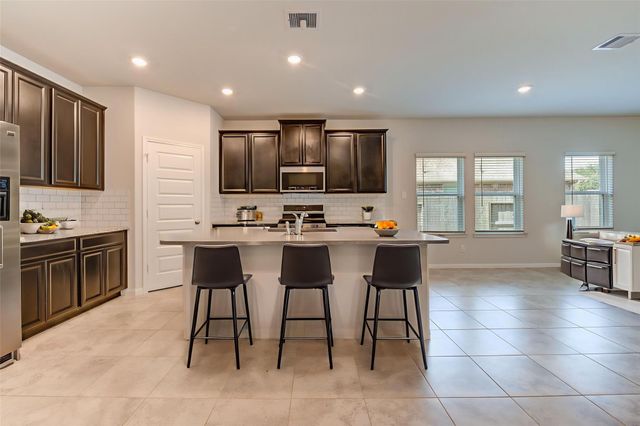 6083 Pearland Place, Pearland, TX 77581