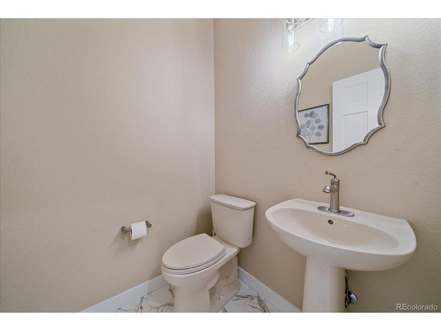 8215 S Shawnee St, Aurora, CO 80016