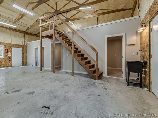 22301 W Cedar Lane, Sapulpa, OK 74066