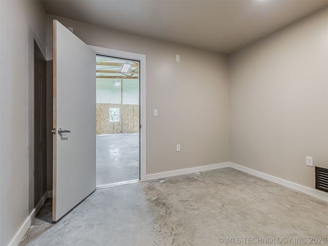 22301 W Cedar Lane, Sapulpa, OK 74066