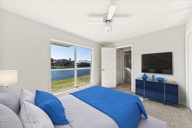 450 Newport Drive, Indialantic, FL 32903