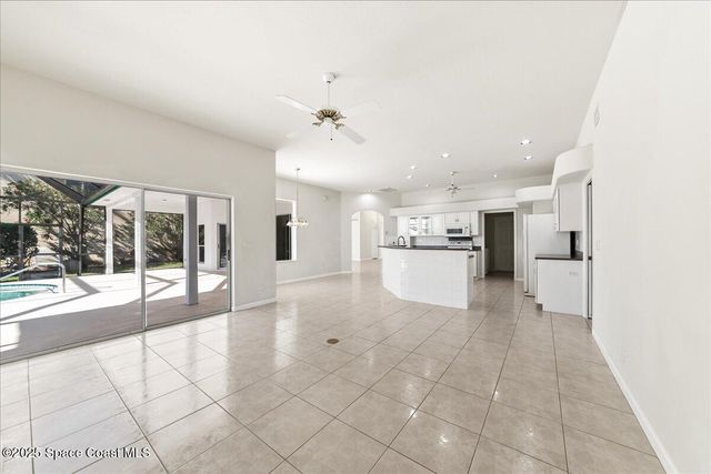 450 Newport Drive, Indialantic, FL 32903