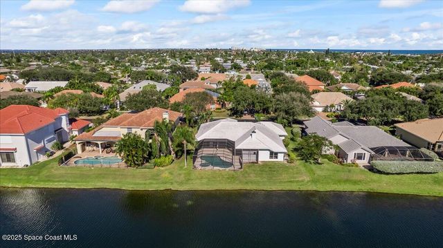 450 Newport Drive, Indialantic, FL 32903