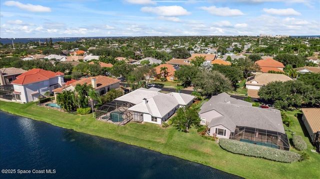 450 Newport Drive, Indialantic, FL 32903