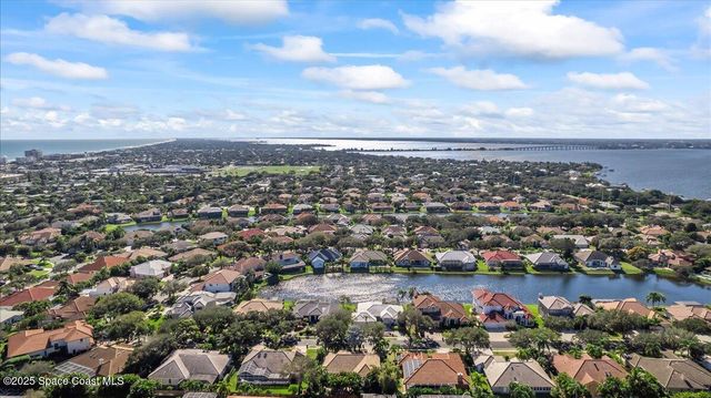 450 Newport Drive, Indialantic, FL 32903