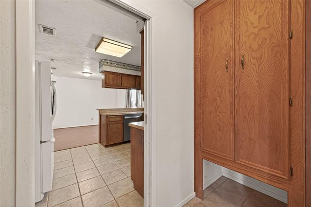 11535 Willis Waukegan Road, Conroe, TX 77303