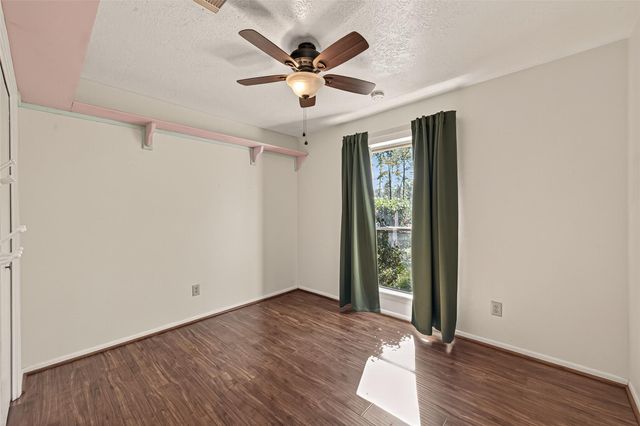 11535 Willis Waukegan Road, Conroe, TX 77303