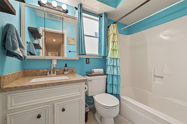 11535 Willis Waukegan Road, Conroe, TX 77303