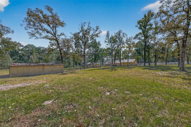 11535 Willis Waukegan Road, Conroe, TX 77303