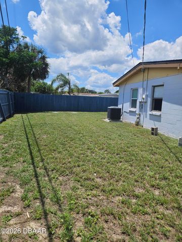 122 Essex Drive, Ormond Beach, FL 32176