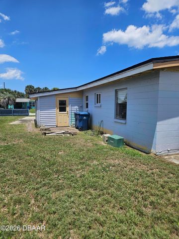 122 Essex Drive, Ormond Beach, FL 32176