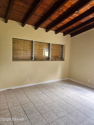 122 Essex Drive, Ormond Beach, FL 32176