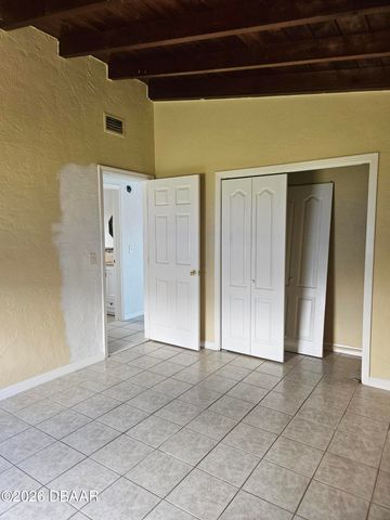 122 Essex Drive, Ormond Beach, FL 32176