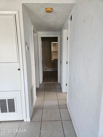 122 Essex Drive, Ormond Beach, FL 32176