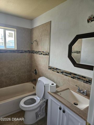 122 Essex Drive, Ormond Beach, FL 32176