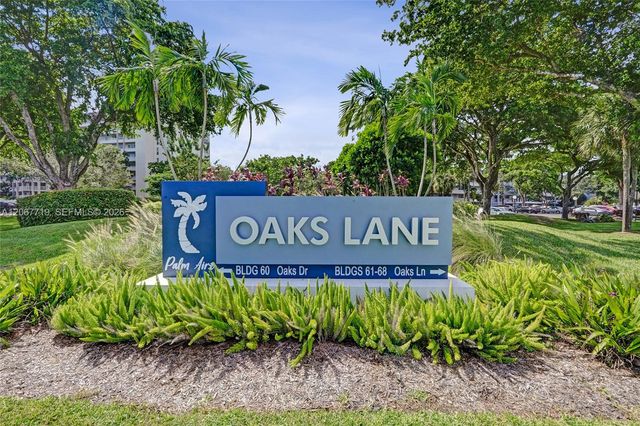 605 Oaks Drive 504, Pompano Beach, FL 33069
