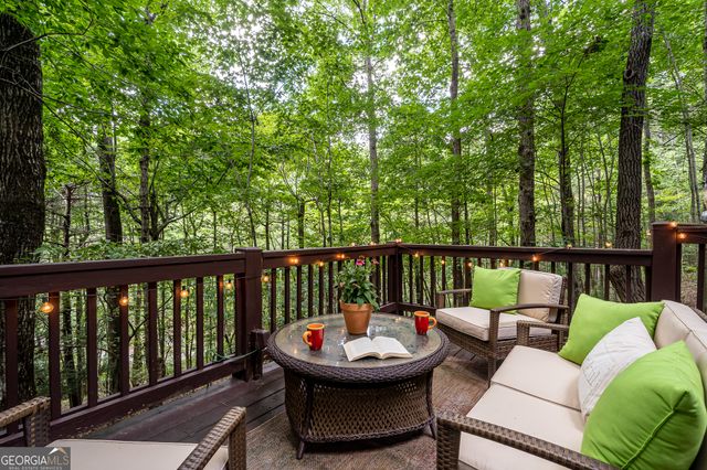 122 River Bend Trail, Ellijay, GA 30540