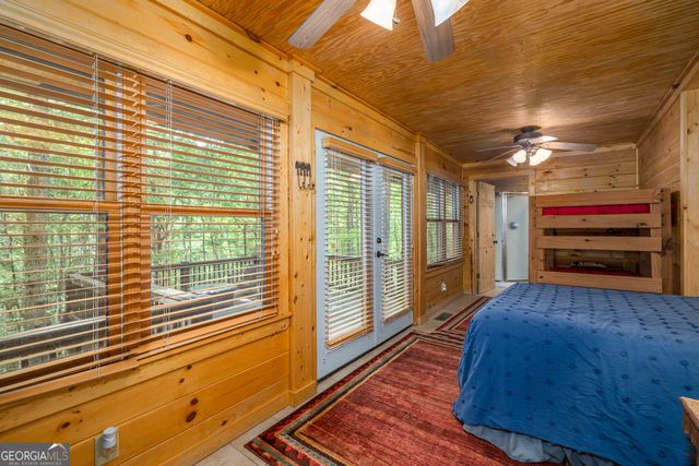 122 River Bend Trail, Ellijay, GA 30540