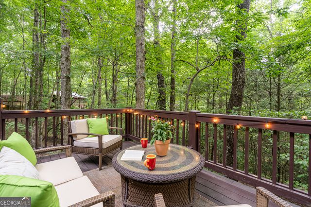122 River Bend Trail, Ellijay, GA 30540