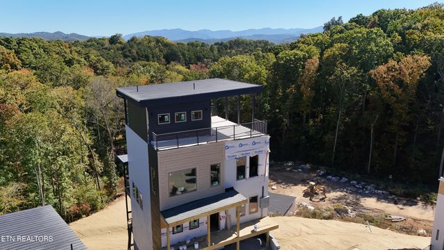 2953 Tipi Way, Pigeon Forge, TN 37863