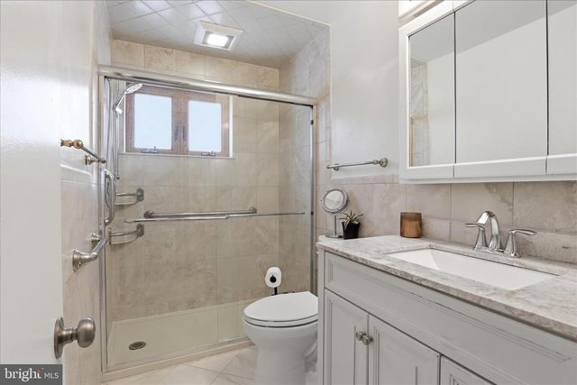 3908 LONGSTREET CT, Annandale, VA 22003