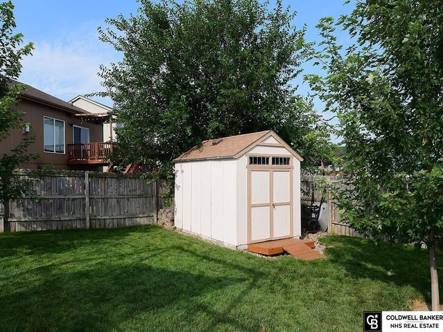 9707 Florence Street, La Vista, NE 68128