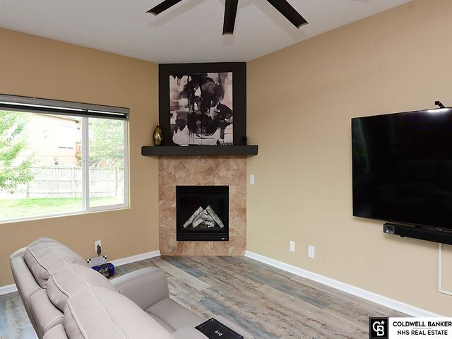 9707 Florence Street, La Vista, NE 68128