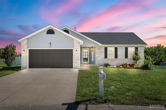 2 Trail Blaze Circle, Festus, MO 63028