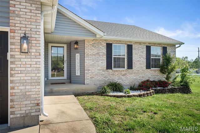 2 Trail Blaze Circle, Festus, MO 63028