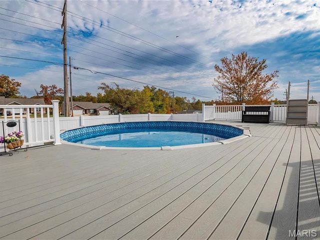 2 Trail Blaze Circle, Festus, MO 63028