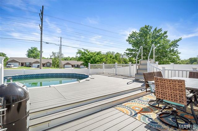 2 Trail Blaze Circle, Festus, MO 63028