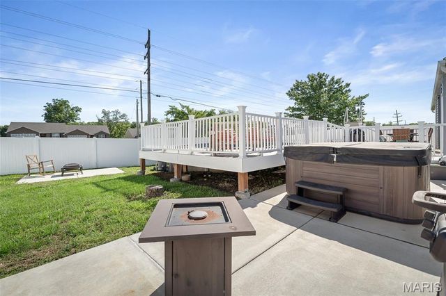 2 Trail Blaze Circle, Festus, MO 63028