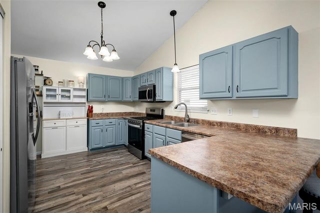 2 Trail Blaze Circle, Festus, MO 63028