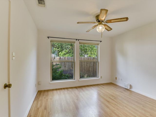 8121 Ceberry DR A, Austin, TX 78759