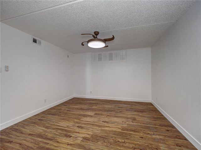 4334 Ocean Dr 504, Corpus Christi, TX 78412