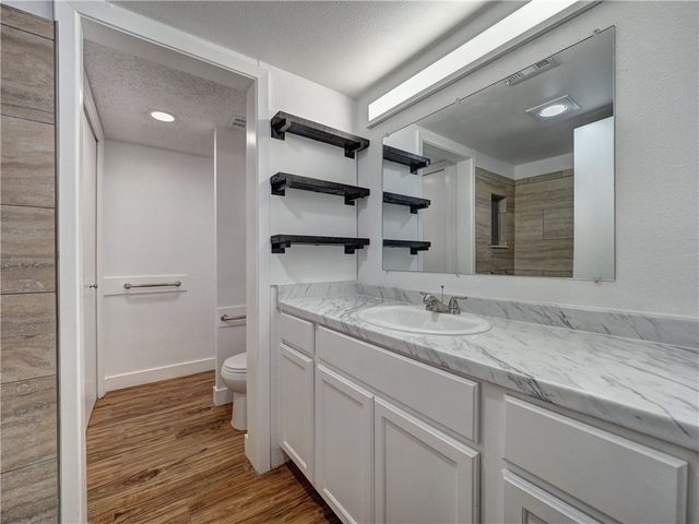 4334 Ocean Dr 504, Corpus Christi, TX 78412